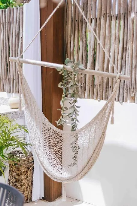 Peaceful Villa W Ocean View Rooftop In Punta Sur イスラ・ムヘーレス メキシコ
